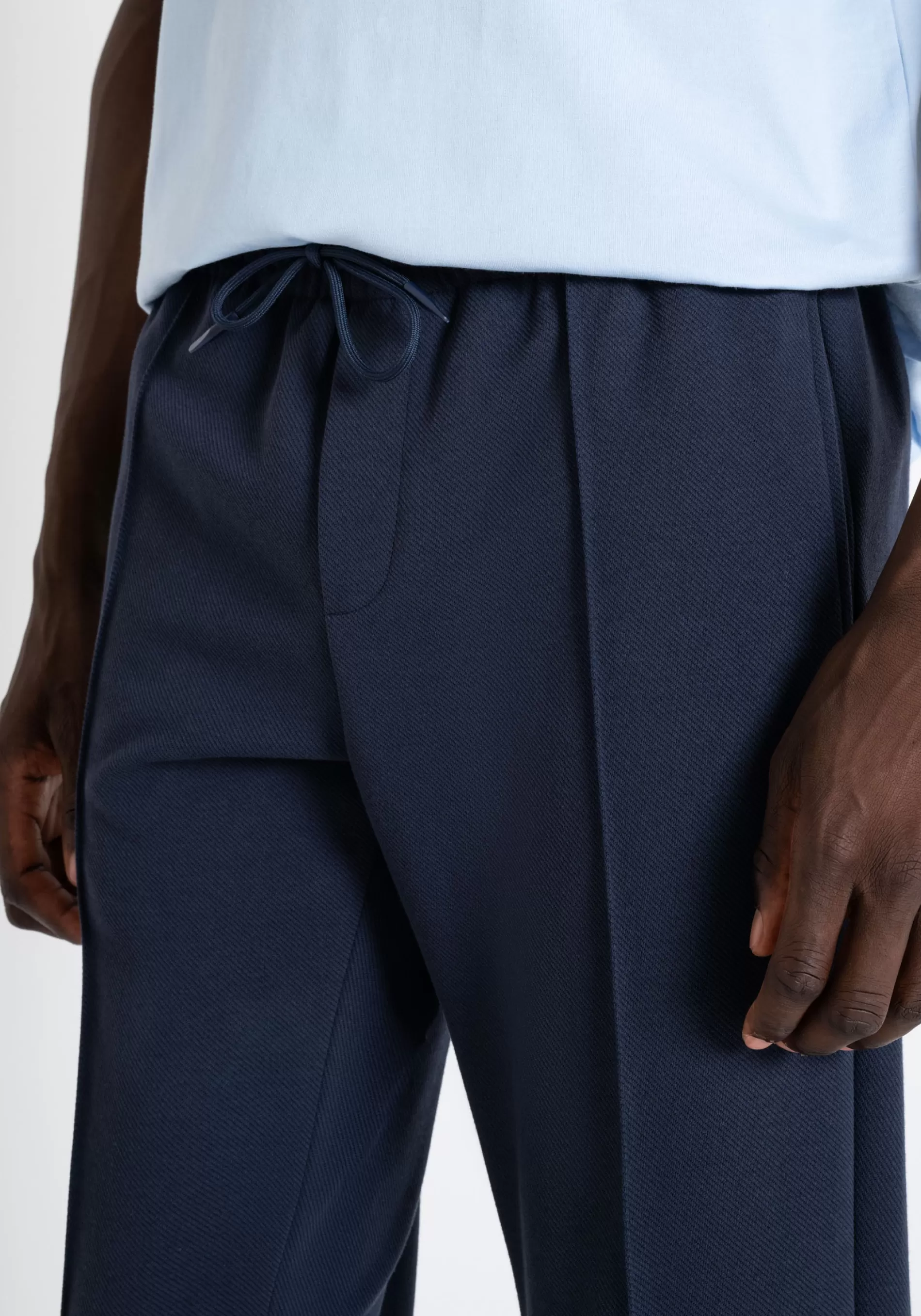 Discount CARROT FIT TROUSERS IN STRETCH COTTON BLEND TWILL WITH LOGO PLAQUE Trousers