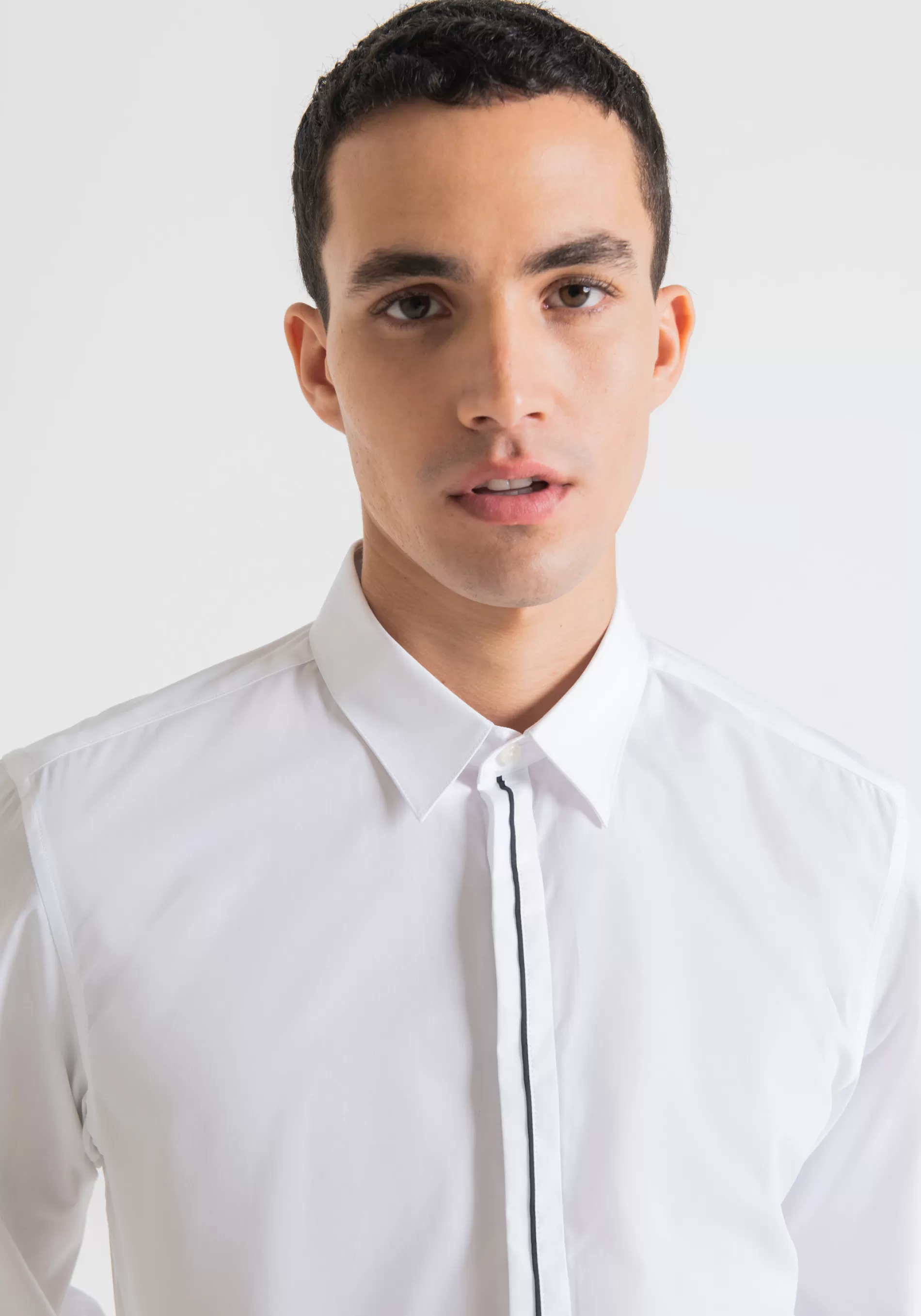 Sale “PARIS” EASY-IRON SLIM FIT SHIRT IN PURE SOFT-TOUCH COTTON WITH CONCEALED BUTTONS Shirts