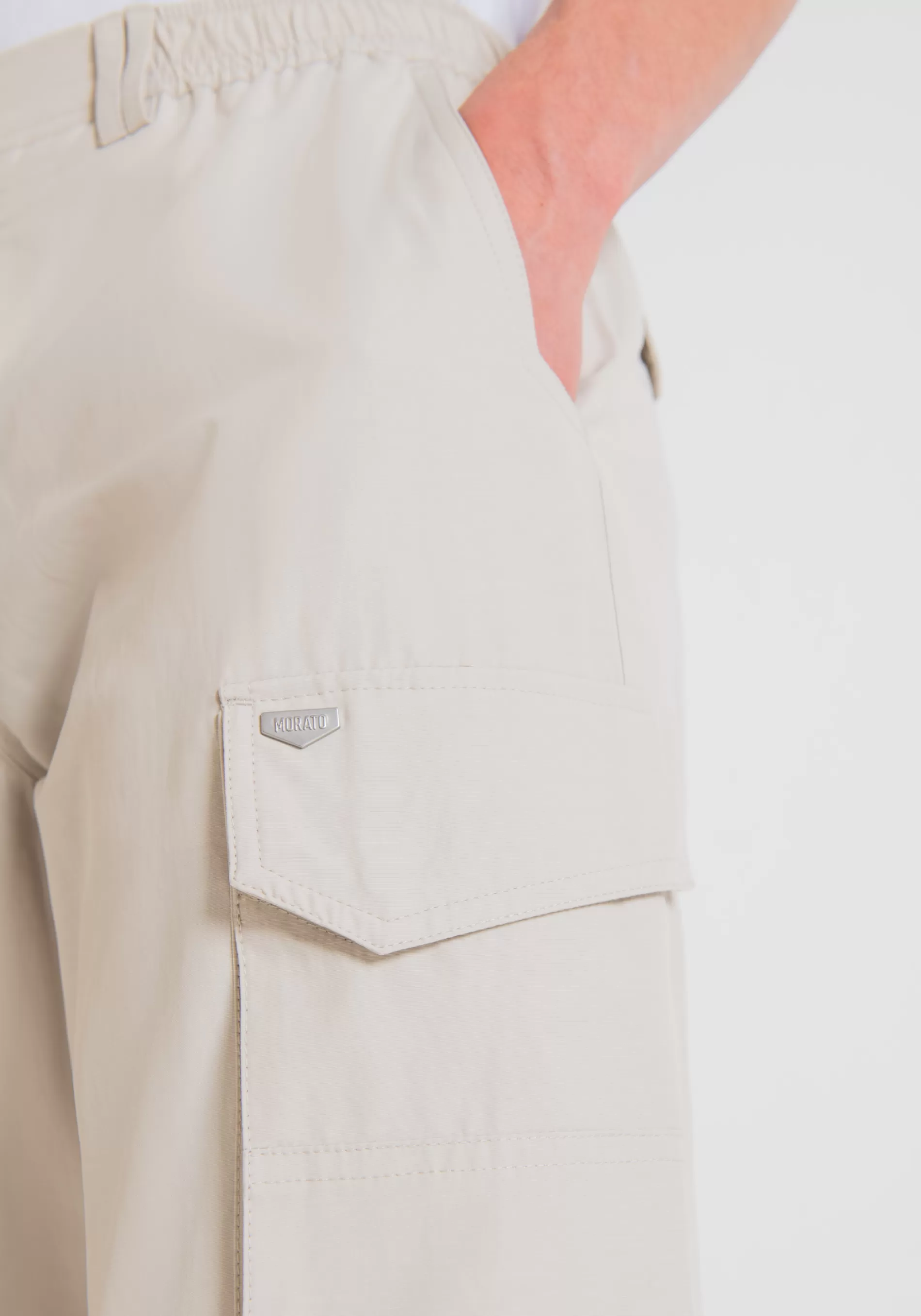 Best Sale REGULAR FIT CARGO TROUSERS IN COTTON BLEND WITH ELASTICATED WAISTBAND AND VELCRO CLOSURE AT THE BOTTOM Trousers