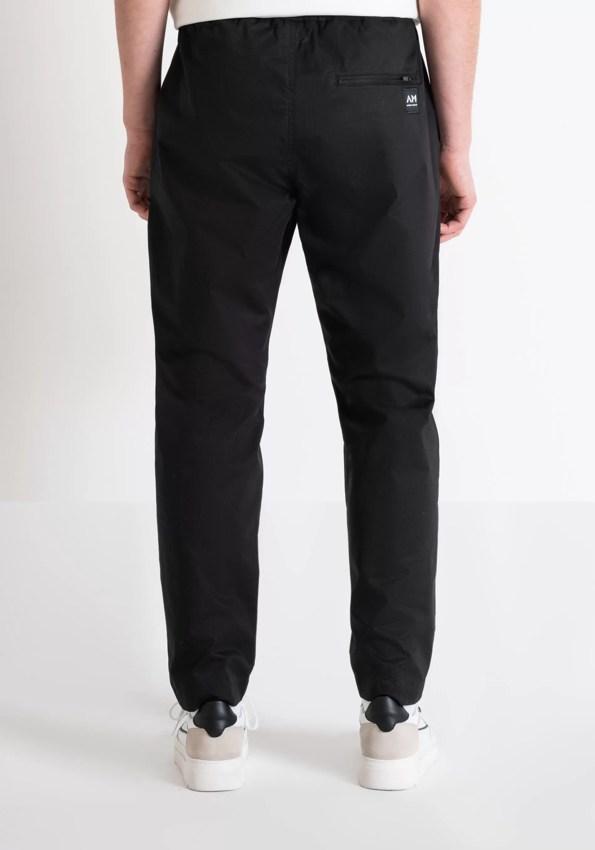 Hot REGULAR FIT CARGO TROUSERS IN COTTON TWILL WITH ZIPPERED POCKETS AND LOGO PATCH Trousers
