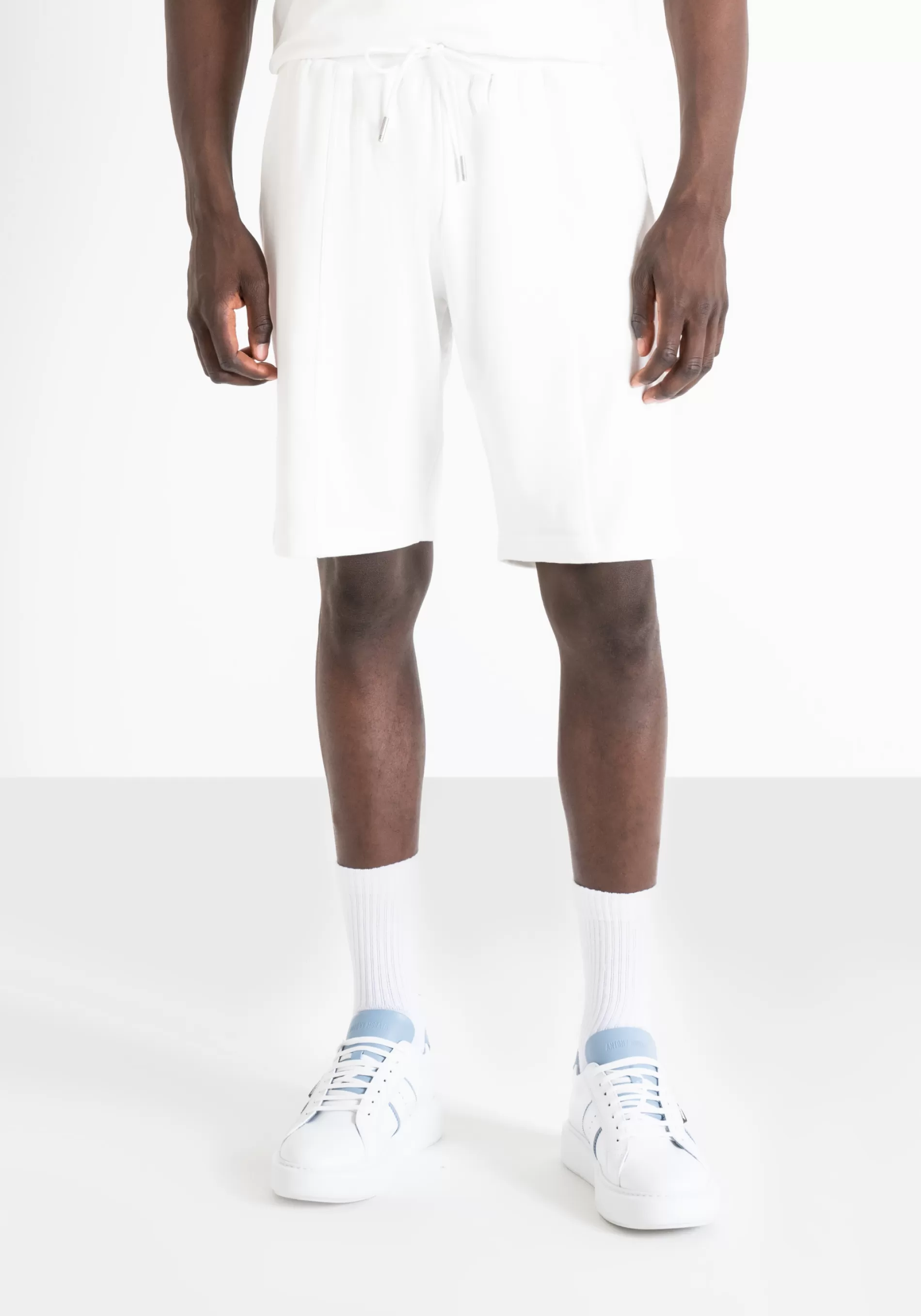 Shop REGULAR FIT SWEATSHORTS IN SUSTAINABLE COTTON-POLYESTER BLEND WITH EMBROIDERED LOGO Trousers