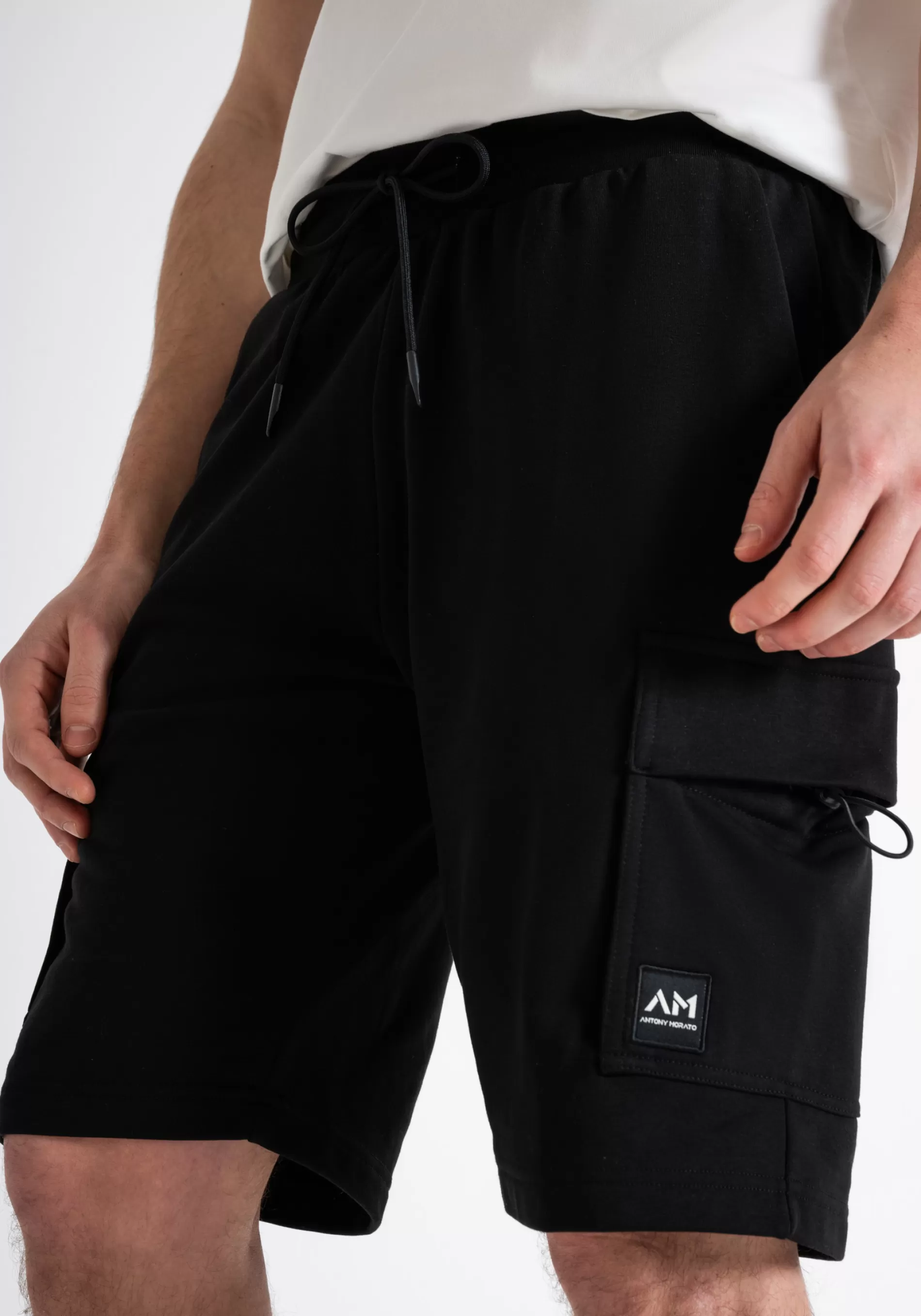 Flash Sale REGULAR FIT SWEATSHORTS IN SUSTAINABLE COTTON-POLYESTER BLEND WITH LOGO PATCH Trousers