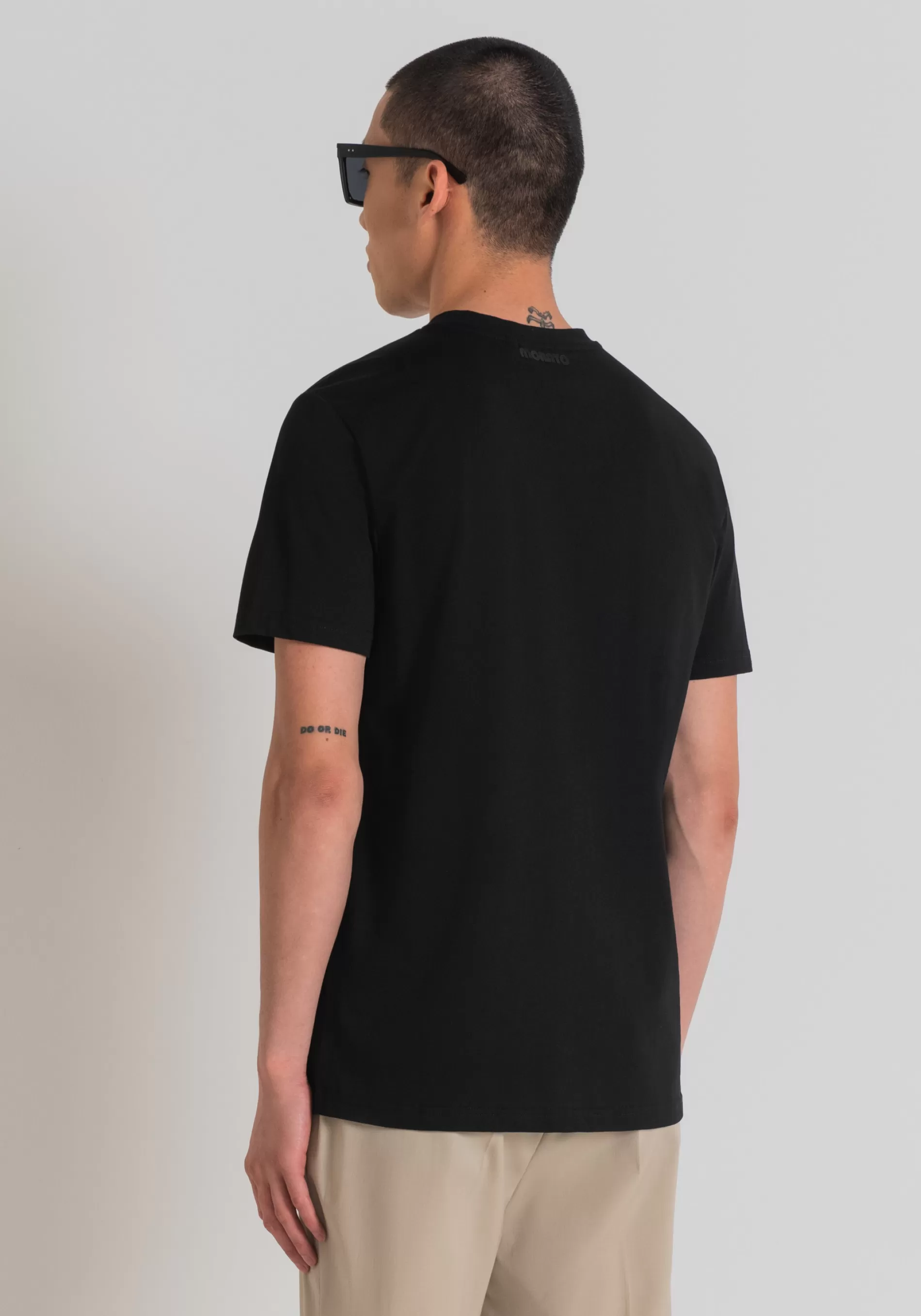 Online REGULAR FIT T-SHIRT IN COTTON JERSEY WITH MATTE RUBBERISED PLASTIC PRINT T-shirts and Polo