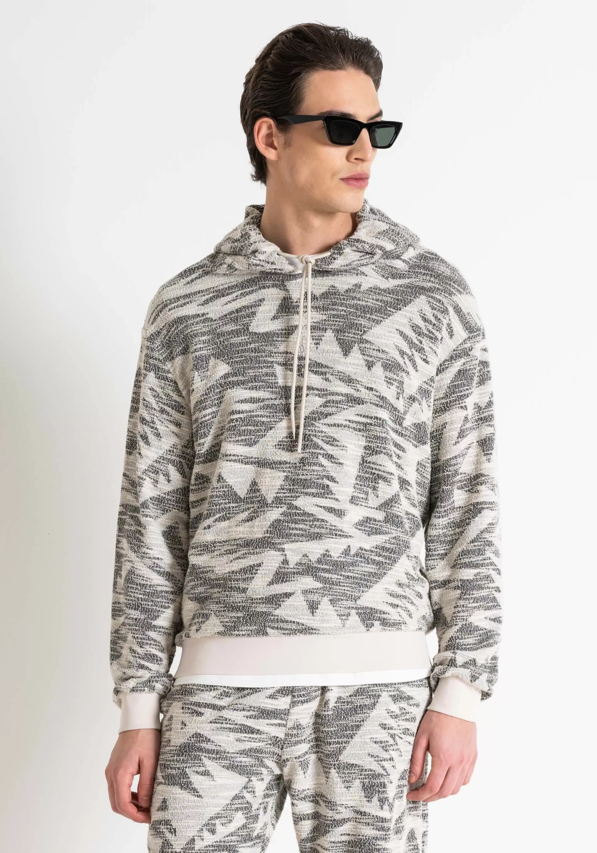 New RELAXED FIT SWEATSHIRT IN STRUCTURED ELASTIC COTTON BLEND WITH LOGO PLAQUE Sweatshirts