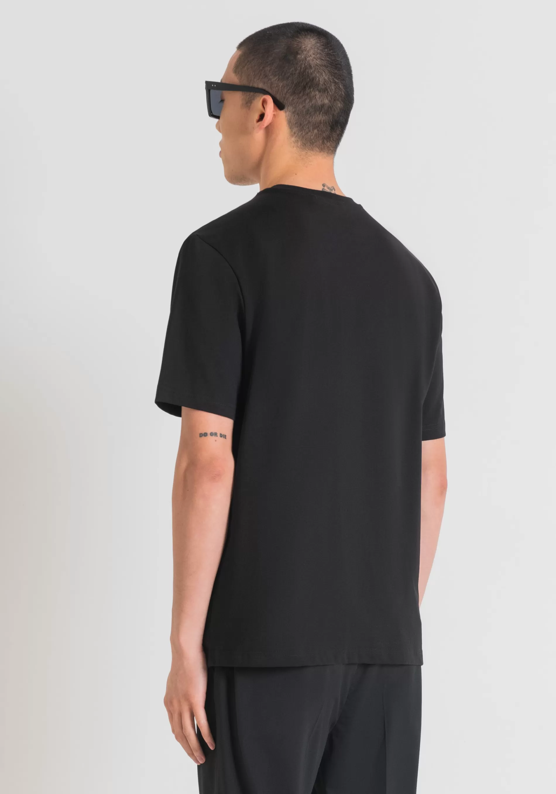 Cheap RELAXED FIT T-SHIRT IN COTTON JERSEY WITH POCKET AND LOGO PLAQUE T-shirts and Polo