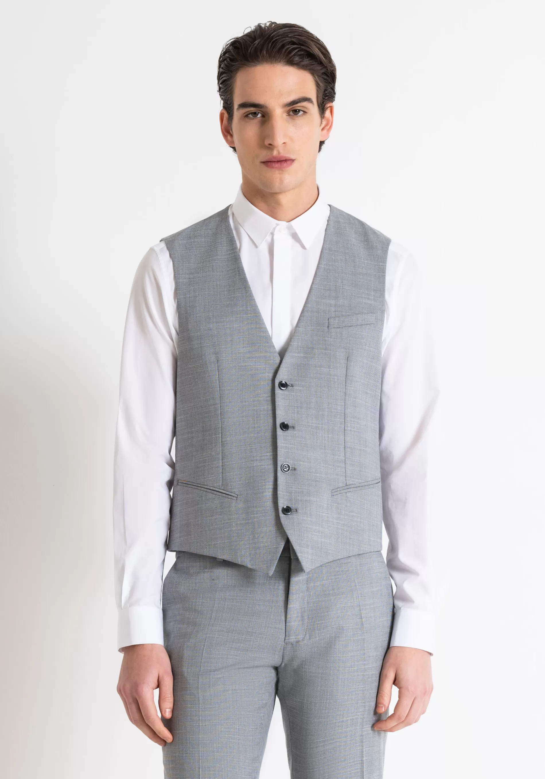 Online SLIM FIT GILET IN ELASTIC VISCOSE BLEND FABRIC WITH FLAMED EFFECT. Jackets and Gilet