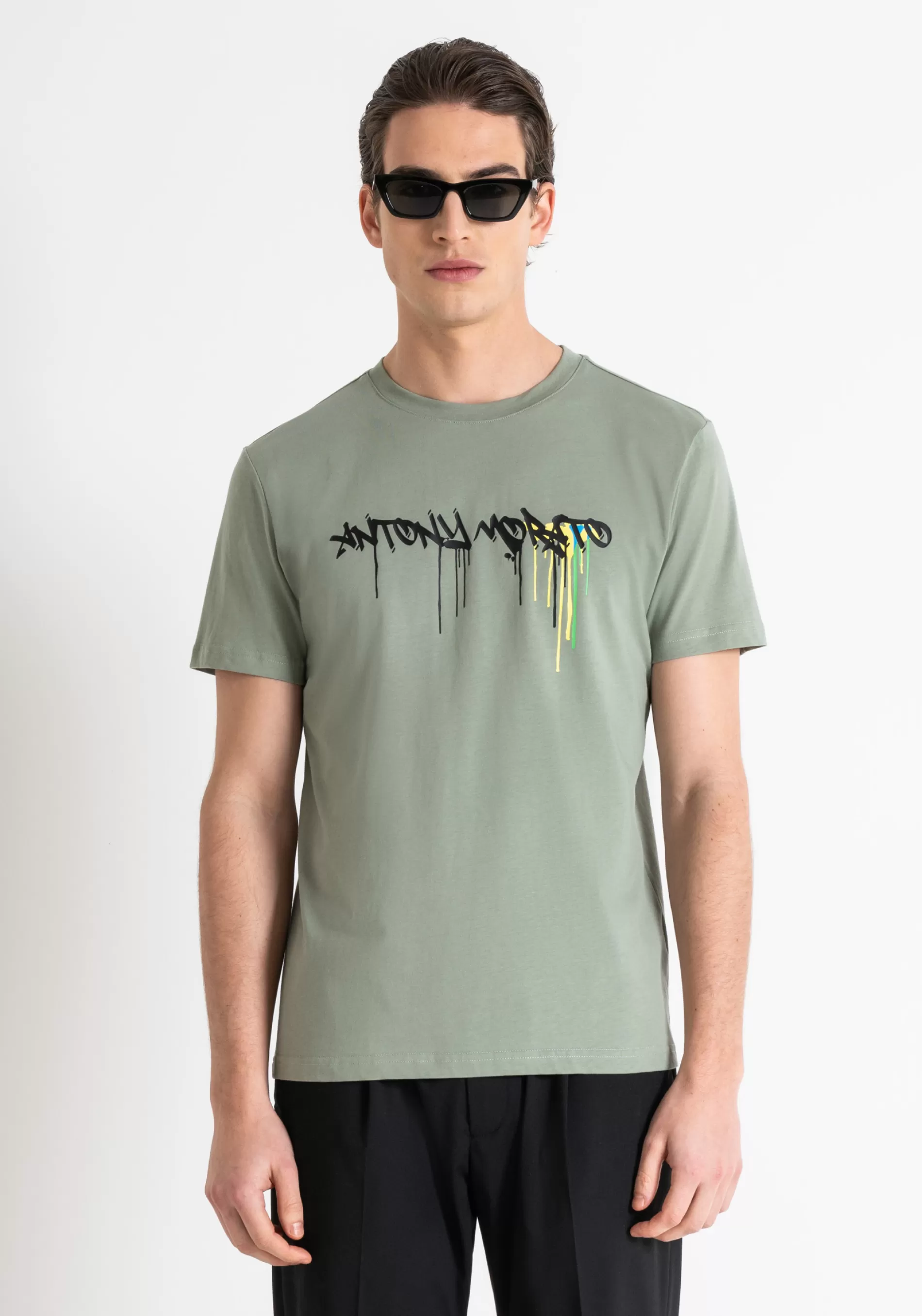 Hot SLIM FIT T-SHIRT IN COTTON JERSEY WITH MATT PLASTIC LOGO PRINT AND RUBBERIZED INJECTION T-shirts and Polo